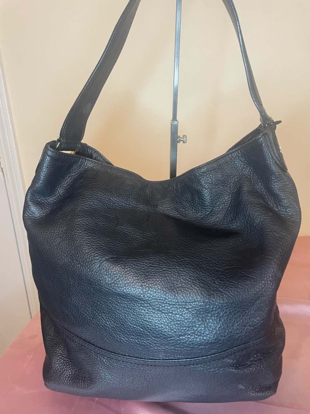 Authentic Michael Kors Purse #073NC Nolita large pebbled leather hobo - Picture 3 of 10